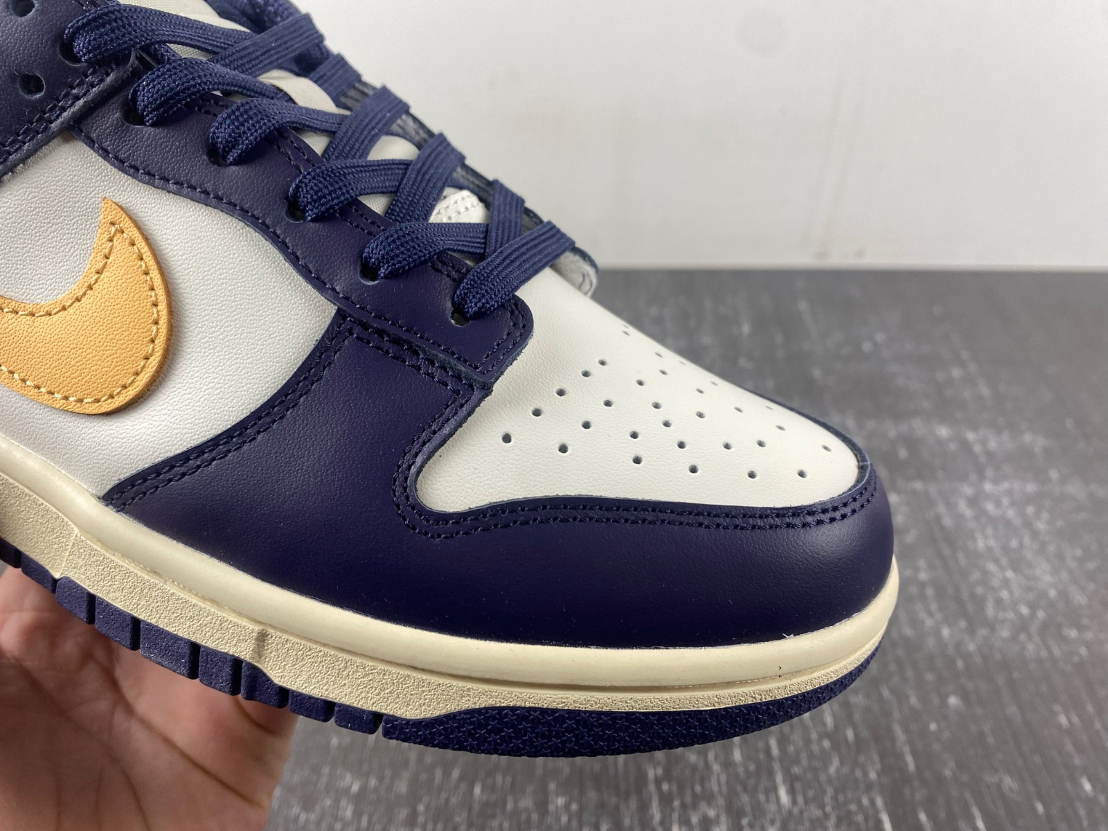 nike dunk low "from nike to you" fv8106-181