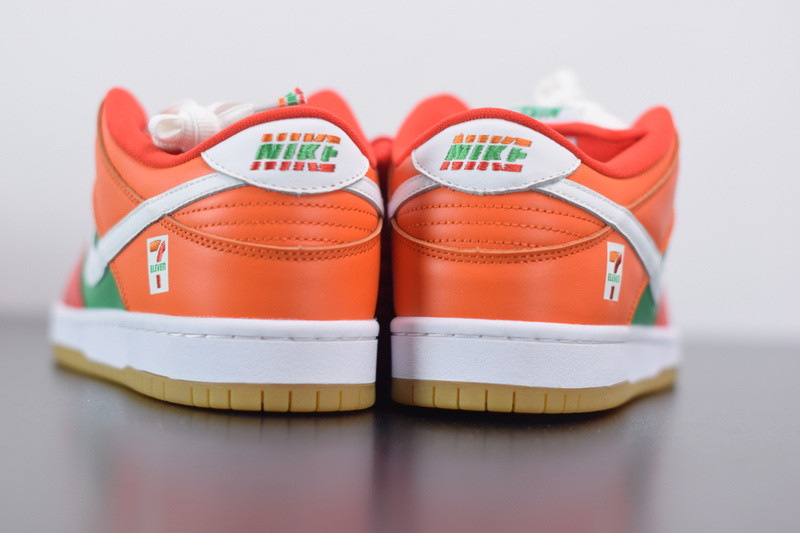 nike dunk low nike red orange green cz5130-600
