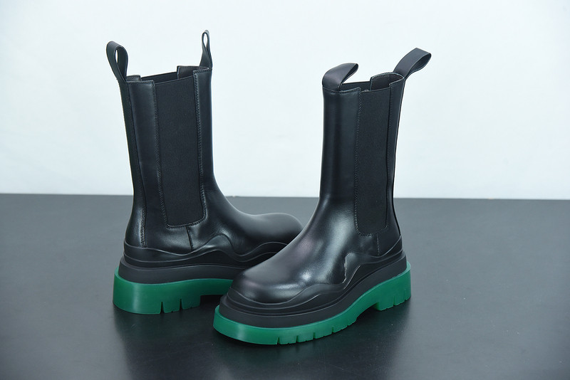 Bo*te*ga ve*ne*ta sneaker