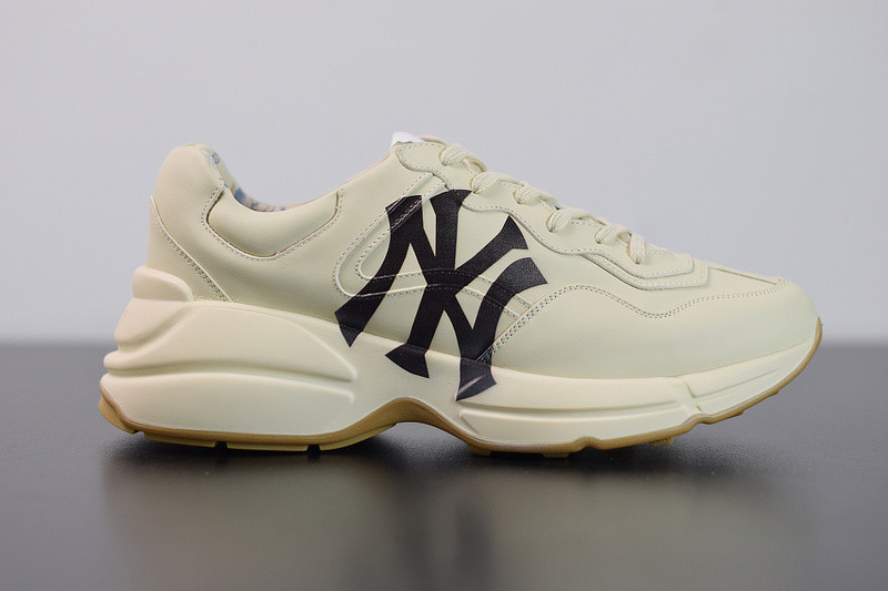 guc rhyton vintage trainer sneaker