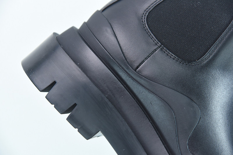 Bo*te*ga ve*ne*ta sneaker