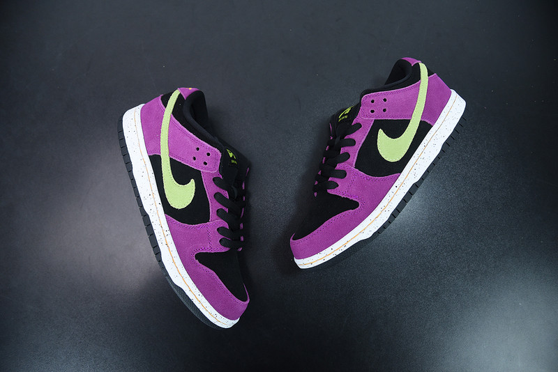 nike sb dunk low “red plum” bq6817-501