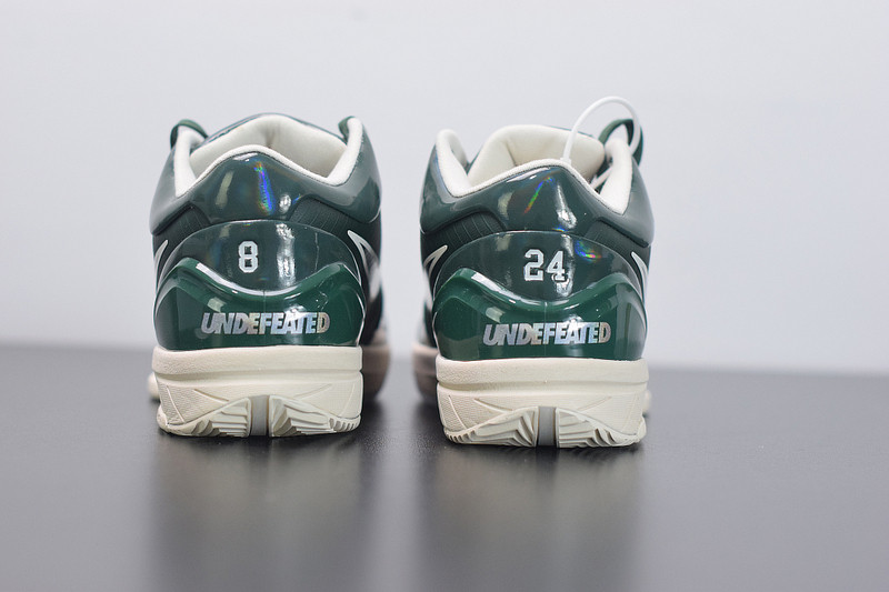 nike kobe 4 protro undefeated milwaukee bucks cq3869-301