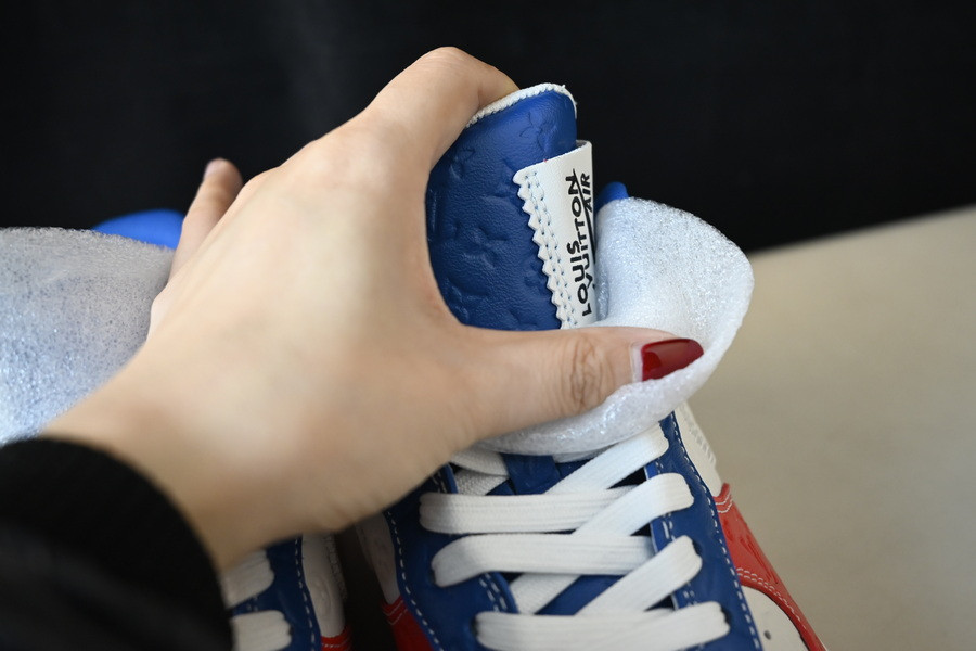 lvt x nike air force1