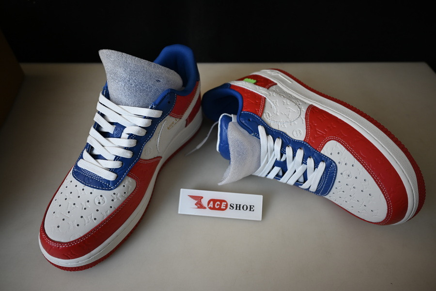 lvt x nike air force1