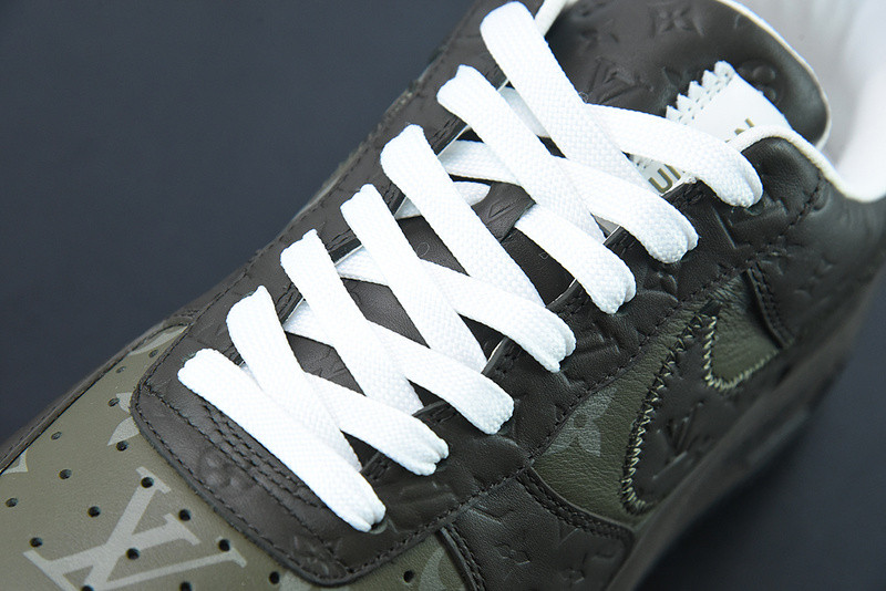 lvt x nike air force1