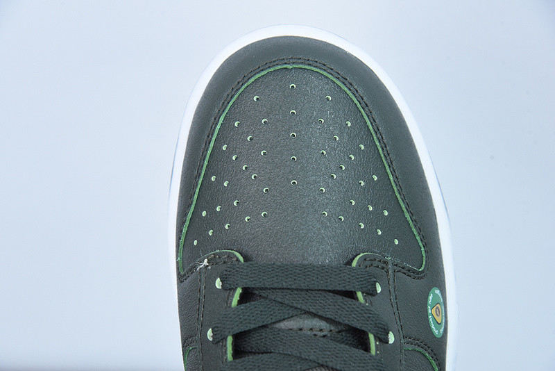 nike dunk low avocado dm7606-300