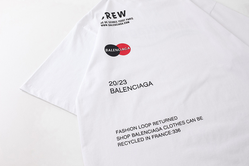 Ba*len*cia*ga clothes