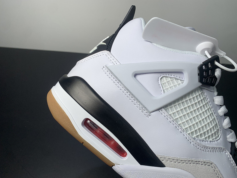 Nike SB x Air Jordan 4 “Black WHite” DR5415-100-3