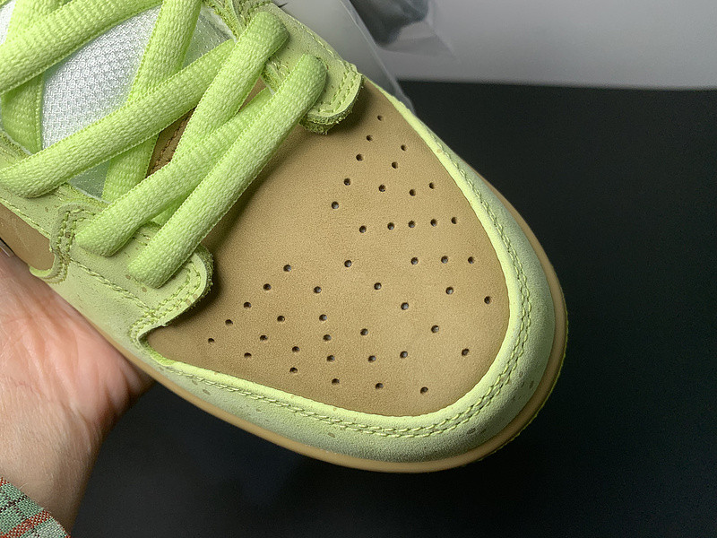 concepts × nike dunk sb fluorescent yellow lobster bv1310-566