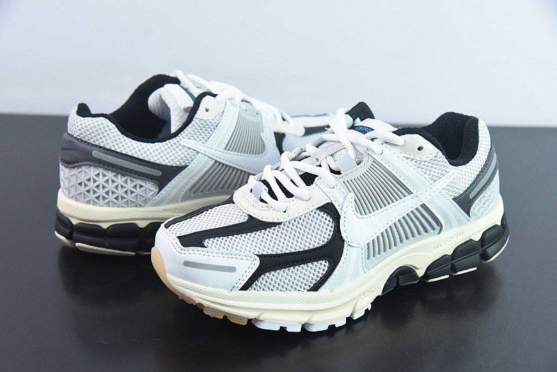 nike air zoom vomero 5 