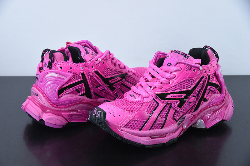 Ba*len*cia*ga runner sneaker