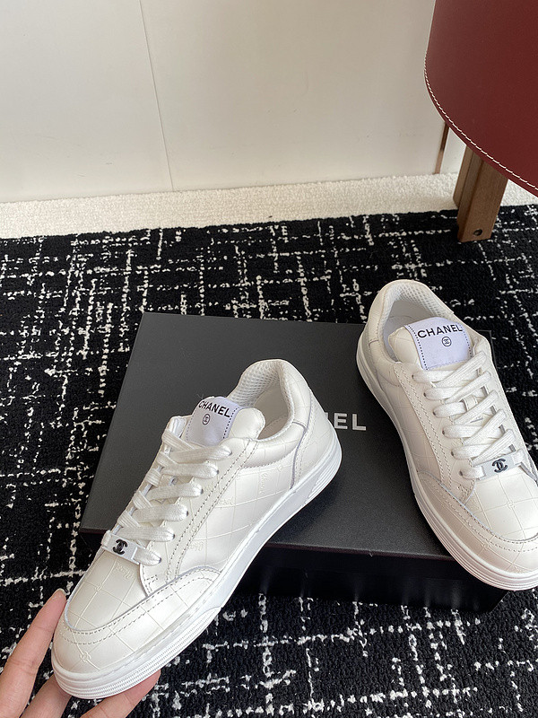 Chanel Sneaker