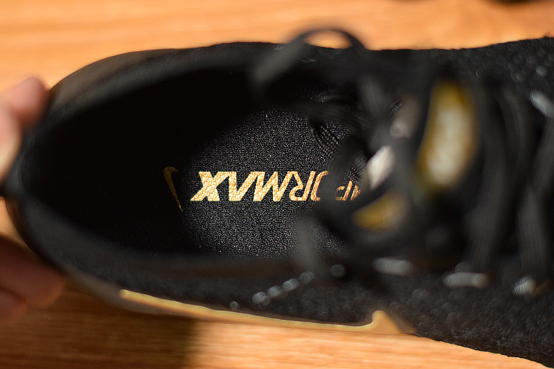 nike air vapormax flyknit 2 black dark grey 942842-012