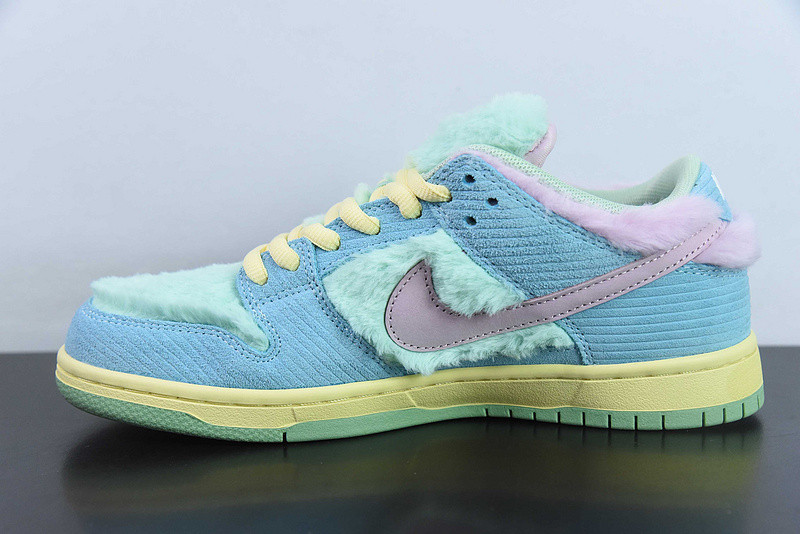verdy x nike sb dunk low “visty” fn6040-400