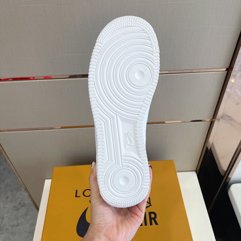 lvt x nike air force1