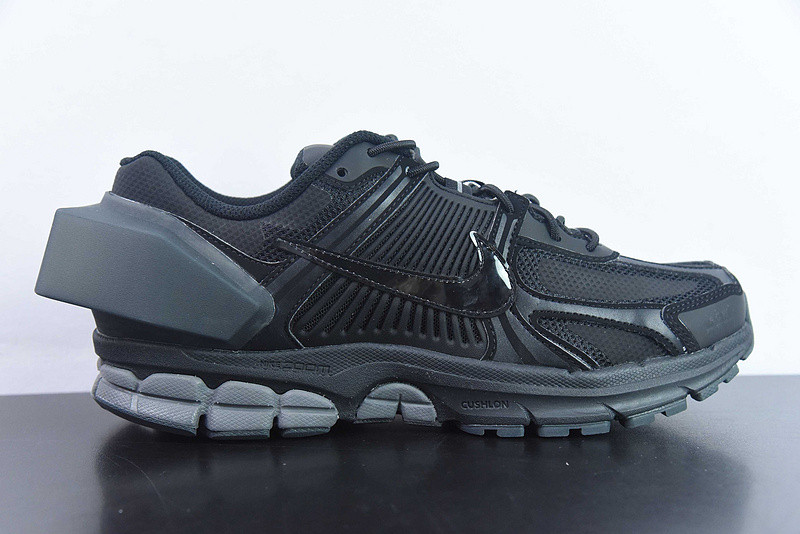 nike a-cold-wall* x air zoom vomero 5 ''black'' at3152-001