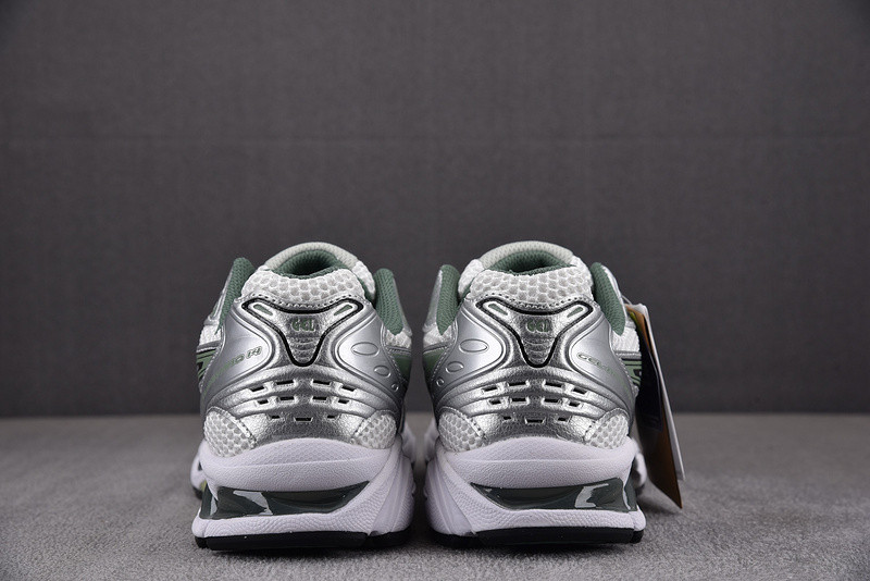 As*ic*s gel kayano 14 