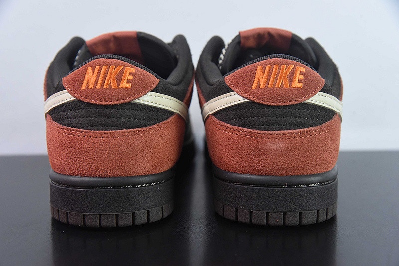 nike dunk low red panda fv0395-200