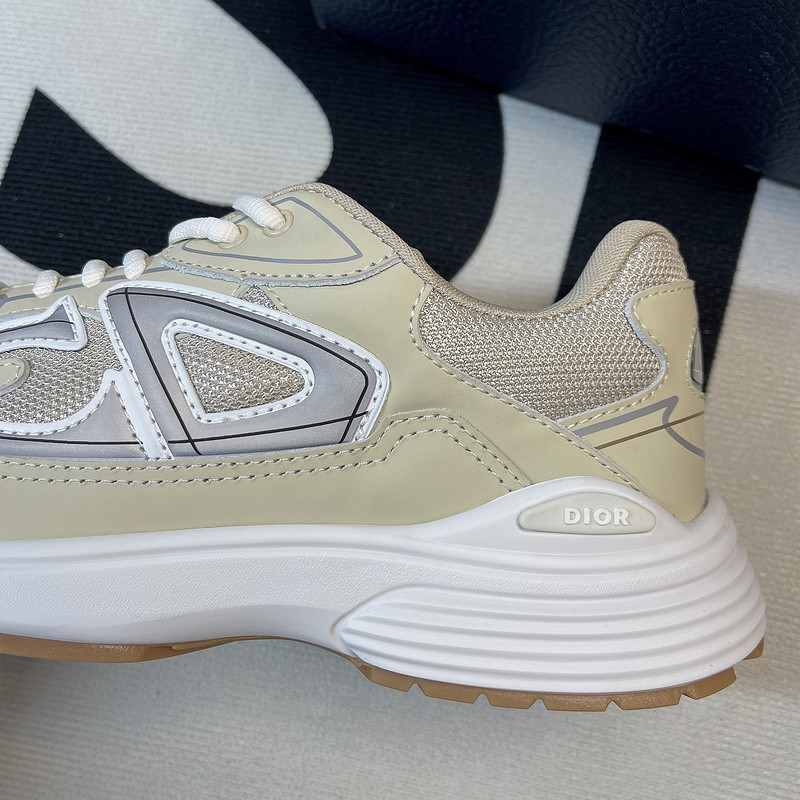 DIO* SNEAKER