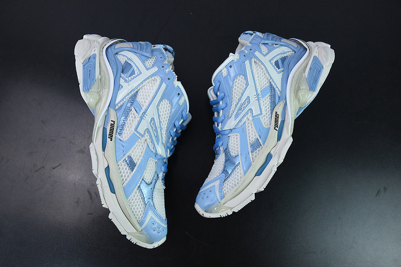 Ba*len*cia*ga runner sneaker