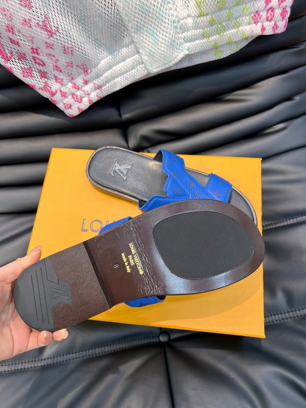 lvt sandals