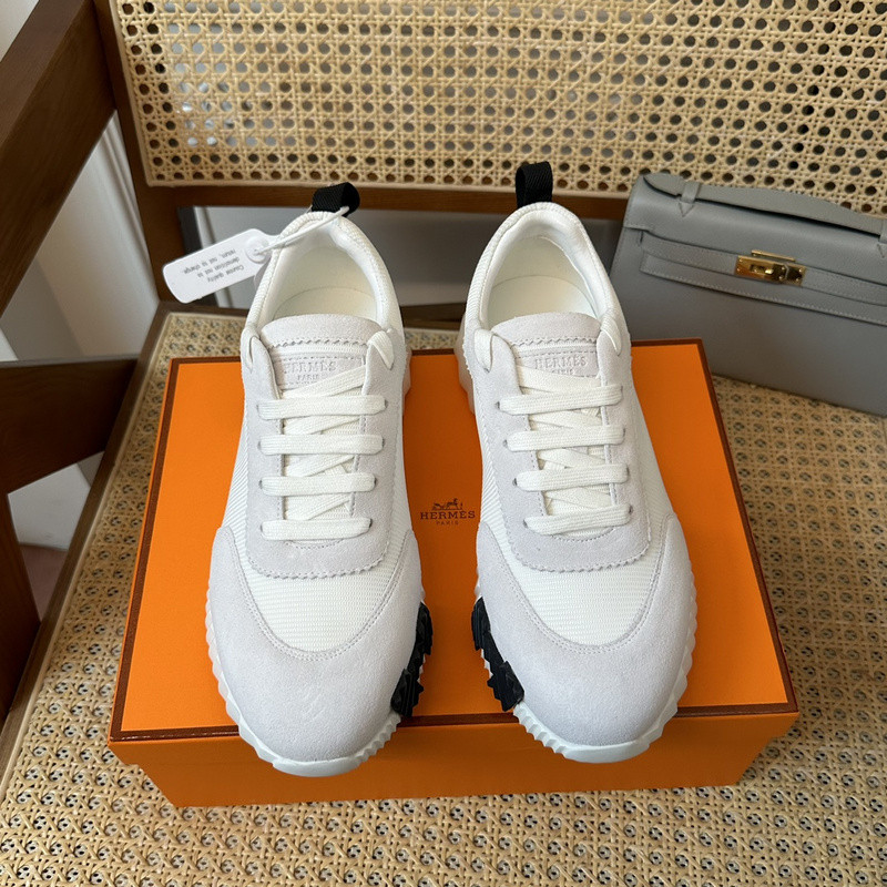 H**mes sneaker