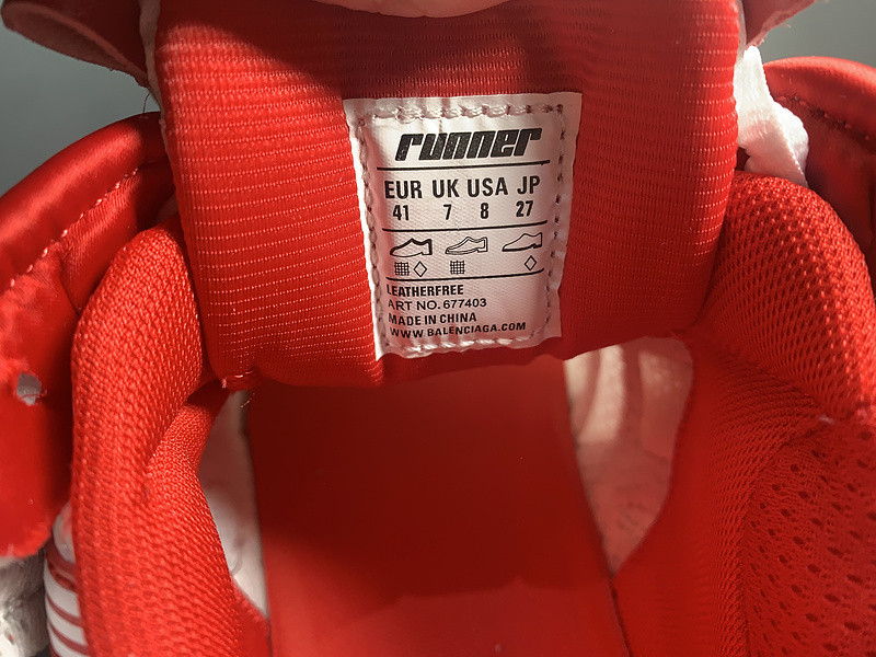 Ba*len*cia*ga runner sneaker