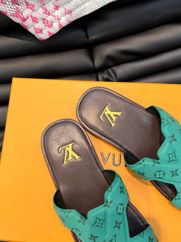 lvt sandals
