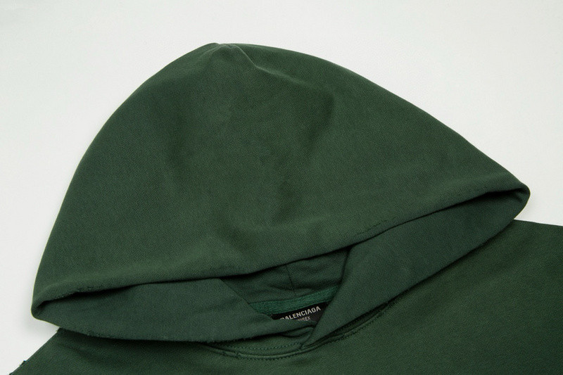 Ba*len*cia*ga clothes