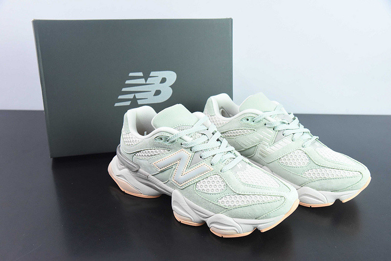 new balance sneaker