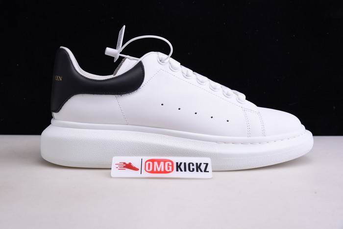 alexer mceen sneakers