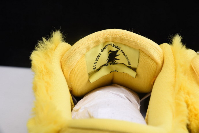 grateful dead x nike sb dunk low “yellow bear” cj5378-700